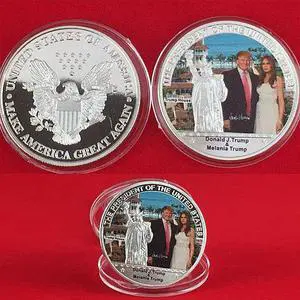 Vista The First Couple Commemorative Coin With Donald And Melania Trump - Gold Vista The First Couple Commemorative Coin With Donald And Melania Trump - Gold