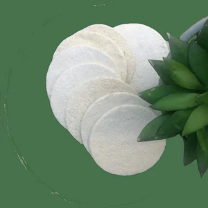BeNat Natural Loofah Sponge Pads -5 pcs set - White BeNat Natural Loofah Sponge Pads -5 pcs set - White