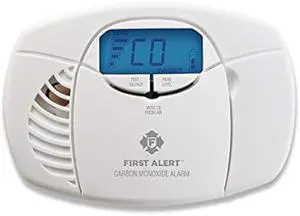 First Alert Carbon Monoxide Detector Alarm|No Outlet Required with Digital Display and Peak Memory, Battery Operated, CO410 , White