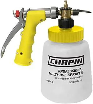 Chapin G364D Made in the USA 32 Ounce Professional Lawn and Garden Hose-End Sprayer With 16 Mixing Rations on the Metering Dial, Built-in Anti-Siphon, Translucent White