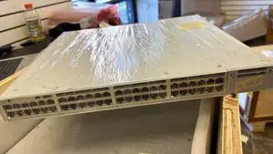 Catalyst C9300-48P-A - Network Advantage - switch - 48 ports - managed Catalyst C9300-48P-A - Network Advantage - switch - 48 ports - managed