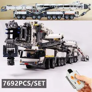 ZITIANYOUBUILD RC Liebherr LTM 11200 Crane with Power Functions Equipments MOC