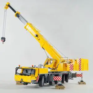 ZITIANYOUBUILD MOC-57421 Remote controlled LTM 1250-5.1 Crane with Power Functions 4599 Parts