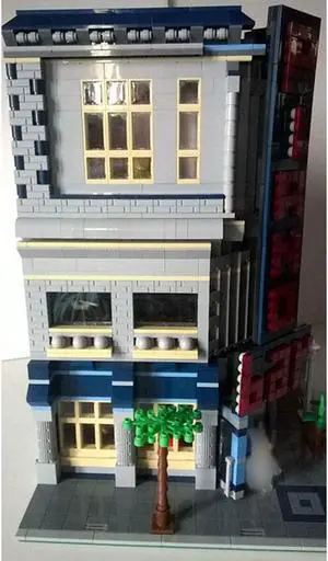 ZITIANYOUBUILD C4224 Modular Building: Piano Bar with Details Interior 3116 Parts Gift