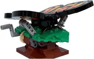 ZITIANYOUBUILD MOC-111820 Sculpture Butterfly Sunning its Wings on A Leaf 307 Parts Gift
