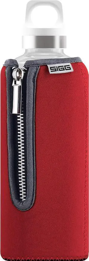 SIGG - Glass Water Bottle - Stella Red - With Neoprene Pouch - Leakproof - Dishwasher Safe - BPA Free - Recycled Glass - 17 Oz