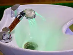 Socila LED Sprayer Head Color Changing for Shampoo bowl, Salon Shampoo Bowl Spray Head High Pressure, auto color-changing, Filter By Stones For Dry & frizz Hair