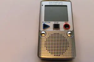 OM Digital Solutions DP-201 Digital Voice Recorder