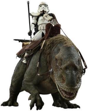 figure Hot Toys MMS722 - Star Wars IV : A New Hope - Sandtrooper Sergeant & Dewback