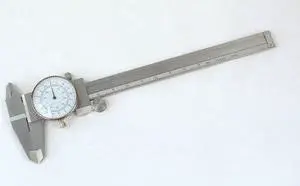 D3208 Fractional Dial Caliper 6 to 7.9 Inches