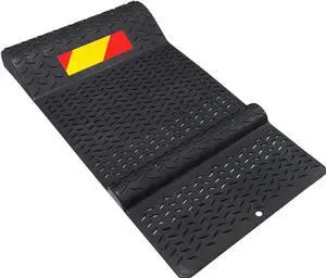 Plastic Parking Mat Guides for Garage Vehicles, Antiskid Car Safety Park Aid - Black