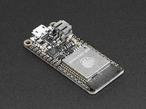 Adafruit HUZZAH32  ESP32 Feather Board