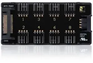 NA-FH1, 8 Channel Fan Hub for up to Eight 12V or 5V Based 4-pin PWM or 3-pin Fans (Black) NA-FH1, 8 Channel Fan Hub for up to Eight 12V or 5V Based 4-pin PWM or 3-pin Fans (Black)