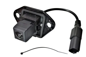 PT Auto Warehouse BUCTO-186 - Rear View Park Assist Backup Camera PT Auto Warehouse BUCTO-186 - Rear View Park Assist Backup Camera