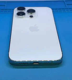Apple iPhone 14 Pro Max AT&T 256GB Silver
