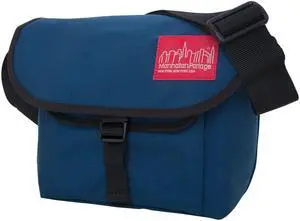 Manhattan Portage Aperture Camera Bag, Camera Bag with Soft and Padded Camera Insert, Camera Bag for Digital SLR, Photographer's Camera Bag, Navy.