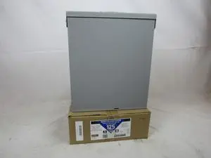Murray LW008NR Murray 8 Space, 16 Circuit, 125 Amp, Main Lug, Flush Mount, Outdoor Load Center,