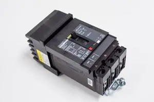 SCHNEIDER ELECTRIC 600-VOLT 150-AMP HGA36150 Molded CASE Circuit Breaker 600V 150A, Black