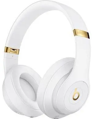 Beats by Dre  Beats Studio3 Wireless OverEar Headphones - White - Excellent (Grade A)