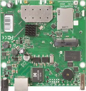 MikroTik - RB912UAG-2HPND - RouterBOARD 912UAG with 600Mhz Atheros CPU, 64MB RAM, 1xGigabit LAN, USB, miniPCIe, builtin 2.4Ghz 802.11b/g/n 2x2 two chain wireless, 2xMMCX connectors, RouterOS L4.