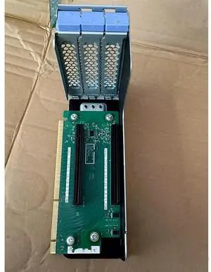 For x3650 M5 00FK628 Riser Card GPU 1x PCIe x16 (x16 lane) 75W 1x PCIe x16 (x8 lane) wit