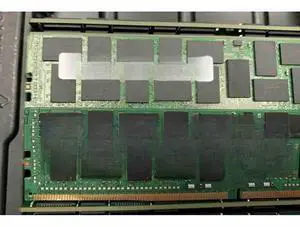 FOR 1PC FOR 1PC HMAA8GL7MMR4N-UH 64G 64GB 4DRX4 PC4-2400T-L DDR4 2400 REG LRDIMM Server Memory
