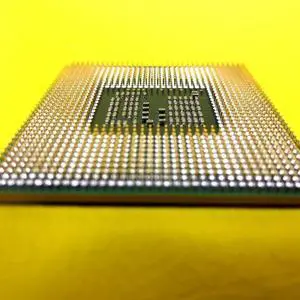 FOR i7 620M SLBTQ laptop CPU 2.66 GHz Socket G1 4MB CPU processor