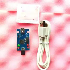 ISLUSBEVAL1Z USB to PMBus Adapter ISLUSBEVAL1Z USB to PMBus Adapter