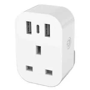 UK WiFi Smart Plug with USB Type-C UK WiFi Smart Plug with USB Type-C