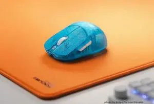 G-Wolves HSK Plus Lite Wireless Fingertip Grip Gaming Mouse  ~38g, Low Latency, PAW3399 Sensor, 21,000 CPI, NRF52840 CPU, 5 Programmable Buttons, Onboard Memory, PC/Mac/Laptop  BlueWave