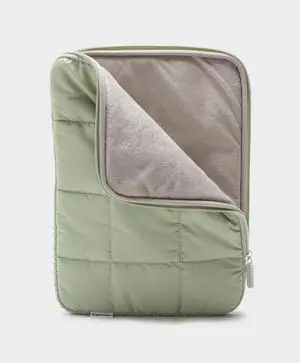 U Brands Nylon Puffer Zipping Laptop Sleeve, 10.5" x 15", Computer Accessories, Laptop Bag for MacBook Pro, MacBook Air, Chromebook, HP Computer, Matcha Green