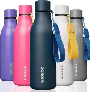 Insulated Water Bottles 18 oz Stainless Steel Metal Water Bottle with Strap BPA Free Leak Proof Thermos Mugs Flasks Reusable Water Bottle for Sports & Travel Navy Blue