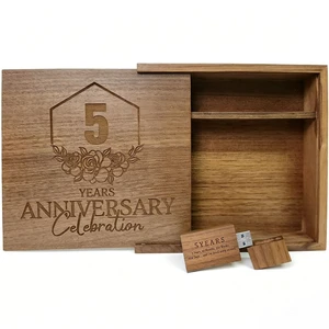 Wood USB Flash Drive 32GB USB3.0 with Gift Box for 5 Year Anniversary Wood USB Flash Drive 32GB USB3.0 with Gift Box for 5 Year Anniversary