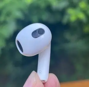 A2565 OEM Right Earbuds Replacement for AirPod 3rd Gen, Single Right Ear Side Only, Compatible with Original One AirPods 3 Generation A2897 A2566 Charging Case Earpad (Right A2565)