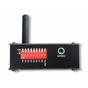 2.4G wireless audio transmission transceiver, supports one transmitter and multiple receivers to achieve stereo sound 2.4G wireless audio transmission transceiver, supports one transmitter and multiple receivers to achieve stereo sound