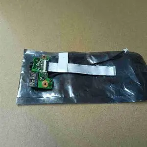 080Y9H Applicable to E5420 laptop USB interface board audio board with cable 80Y9H 080Y9H Applicable to E5420 laptop USB interface board audio board with cable 80Y9H