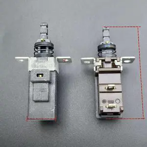 JP39 TV-3 self-locking power switch with lock button amplifier speaker chassis piano key button JP39 TV-3 self-locking power switch with lock button amplifier speaker chassis piano key button