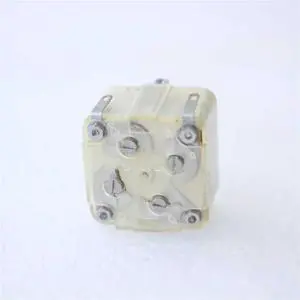 Suitable for 15PF radio recorder variable adjustable capacitor hard pin positive insertion pin Suitable for 15PF radio recorder variable adjustable capacitor hard pin positive insertion pin