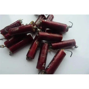 1 0.0047UF 300V oil-immersed capacitor 1 0.0047UF 300V oil-immersed capacitor