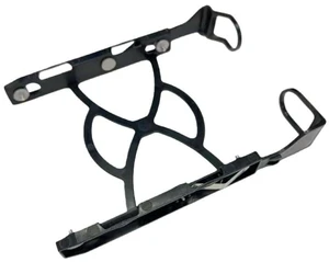 3.5-inch hard drive bracket for S20, S30, D20, D30, and S10 graphics workstations 3.5-inch hard drive bracket for S20, S30, D20, D30, and S10 graphics workstations