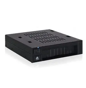 1-Bay 2.5" SATA/SAS SSD Caddy to 3.5" Floppy Drive Caddy with Built-in Extractor Box MB521SP-B