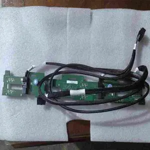 650/550/558/590 3.5-inch 8-bay hard drive backplane 01GV282