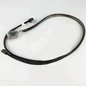 Suitable for high-speed SAS cables 06VC R6415 R6515 2.5-inch 8-bay stable transmission Suitable for high-speed SAS cables 06VC R6415 R6515 2.5-inch 8-bay stable transmission