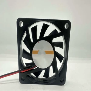 FD126010HB DC 12V 0.24A 2-wire 60X60X10mm Server Cooling Fan FD126010HB DC 12V 0.24A 2-wire 60X60X10mm Server Cooling Fan