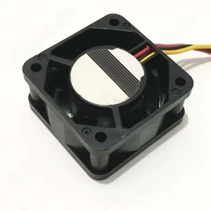 Motor 109P0412H620 DC 12V 0.11A Three-wire 40x40x20mm Cooling Fan Motor 109P0412H620 DC 12V 0.11A Three-wire 40x40x20mm Cooling Fan
