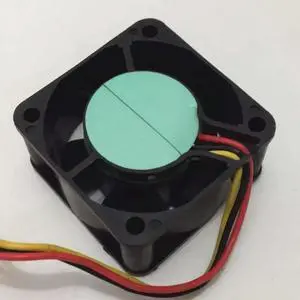 D04G-05 01A DC 12V 0.18A 40x40x20mm Server Cooling Fan D04G-05 01A DC 12V 0.18A 40x40x20mm Server Cooling Fan