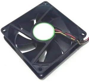 DFC802012H DC 12V 2.8W 80x80x20mm Three-wire cooling fan DFC802012H DC 12V 2.8W 80x80x20mm Three-wire cooling fan