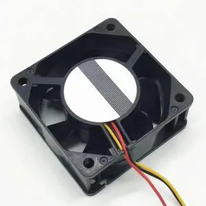Motor 109R0612J473, DC 12V, 0.47A, 60x60x25mm, three-wire cooling fan. Motor 109R0612J473, DC 12V, 0.47A, 60x60x25mm, three-wire cooling fan.