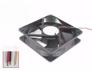 FD1232B12W7-3R DC 12V 6.96W 120x120x32mm Three-wire cooling fan FD1232B12W7-3R DC 12V 6.96W 120x120x32mm Three-wire cooling fan