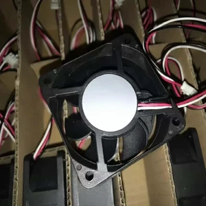 Electronic QFR0624EH 3AUA0000083491 DC 24V 0.15A 3-wire 60x60x25mm Server Cooling Fan Electronic QFR0624EH 3AUA0000083491 DC 24V 0.15A 3-wire 60x60x25mm Server Cooling Fan